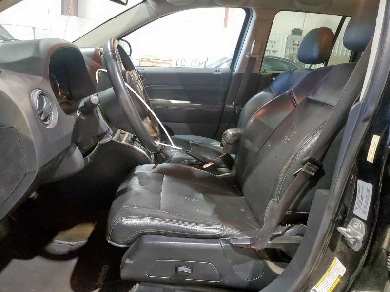 1C4NJCEA1HD125941 - 2017 JEEP COMPASS LATITUDE 黑色 照片 7