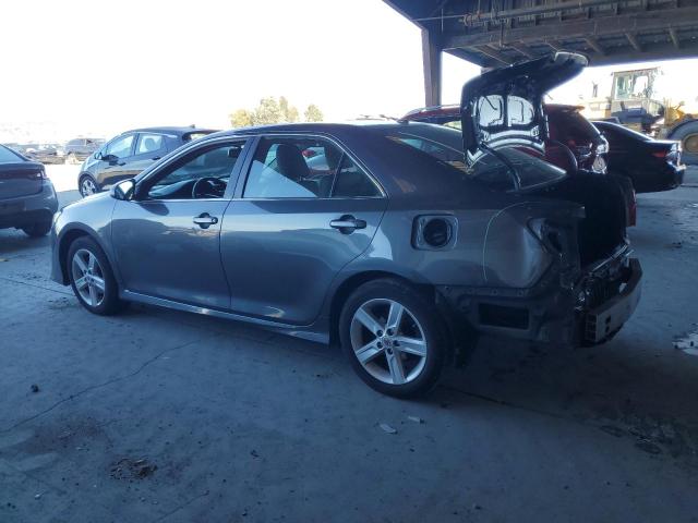 4T1BF1FK2DU228033 - 2013 TOYOTA CAMRY L 灰色 照片 2