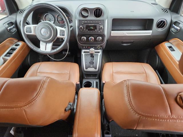 1C4NJDEB2GD733559 - 2016 JEEP COMPASS LATITUDE 栗色 照片 8