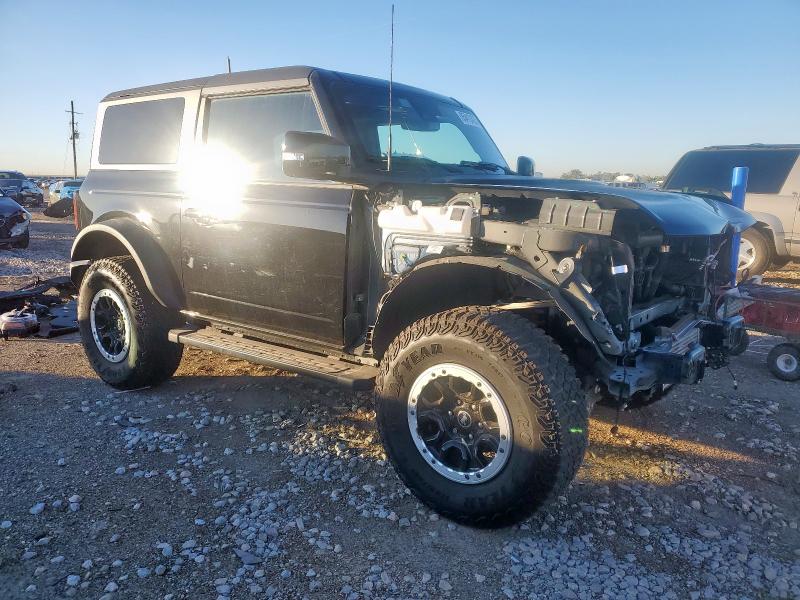1FMDE5CP2PLB48499 - 2023 FORD BRONCO BASE 黑色 照片 4