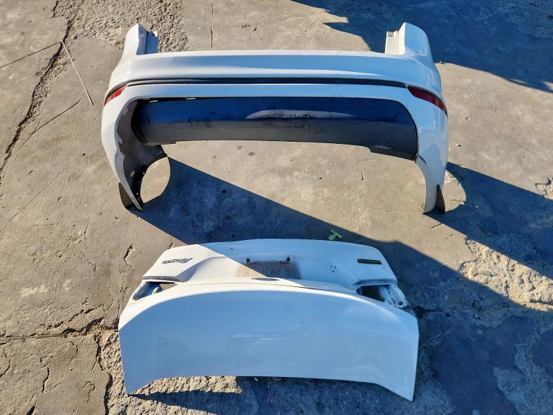 3FADP4AJ4FM159384 - 2015 FORD FIESTA S WHITE photo 12