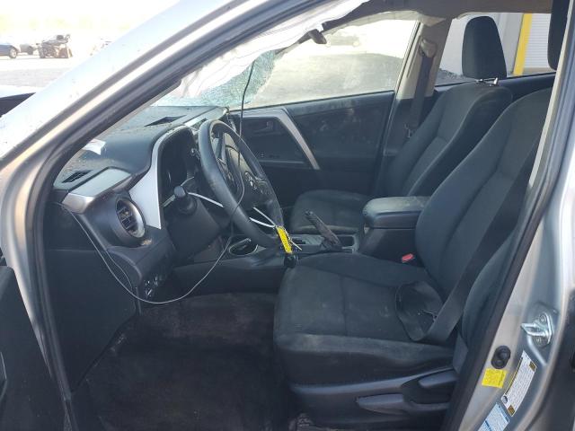 JTMBFREV3JJ200558 - 2018 TOYOTA RAV4 LE ვერცხლისფერი ფოტო 7