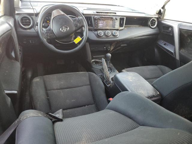 JTMBFREV3JJ200558 - 2018 TOYOTA RAV4 LE ვერცხლისფერი ფოტო 8