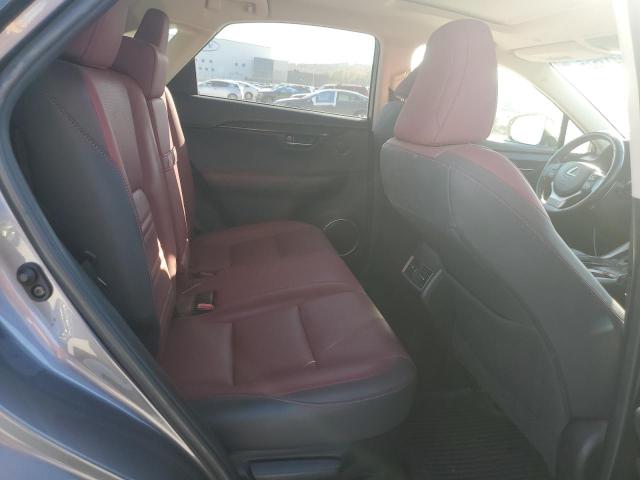 JTJYARBZ2J2090464 - 2018 LEXUS NX 300 BASE Մոխրագույն լուսանկար 11