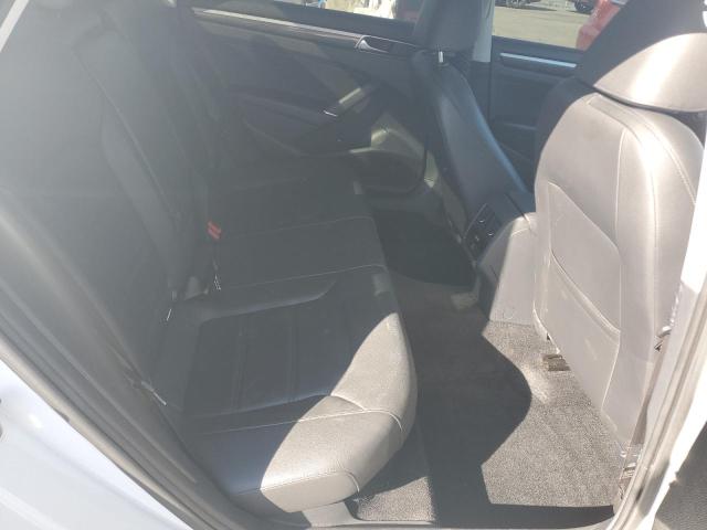 1VWBT7A38HC071469 - 2017 VOLKSWAGEN PASSAT SE Weiß Foto 10