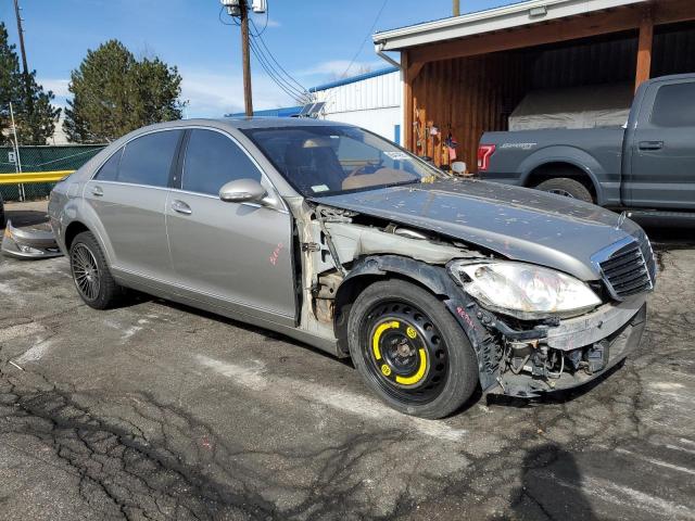 WDDNG86XX8A166588 - 2008 MERCEDES-BENZ S 550 4MATIC BROWN photo 4