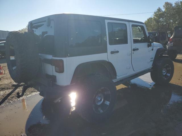 1J4BA3H12BL637262 - 2011 JEEP WRANGLER U SPORT Weiß Foto 3