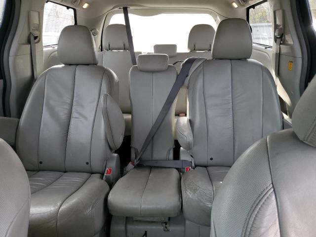 5TDYK3DC1BS117055 - 2011 TOYOTA SIENNA XLE BLACK photo 10