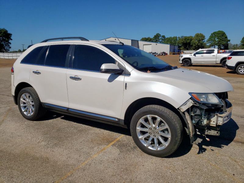 2LMDJ6JK3DBL39440 - 2013 LINCOLN MKX WHITE photo 4