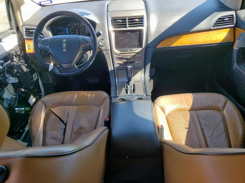 2LMDJ6JK3DBL39440 - 2013 LINCOLN MKX WHITE photo 8