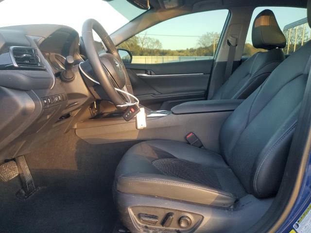 4T1F11AKXRU218638 - 2024 TOYOTA CAMRY XLE ლურჯი ფოტო 7