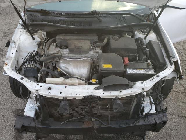 4T1BF1FK8FU961299 - 2015 TOYOTA CAMRY LE 白色 照片 11