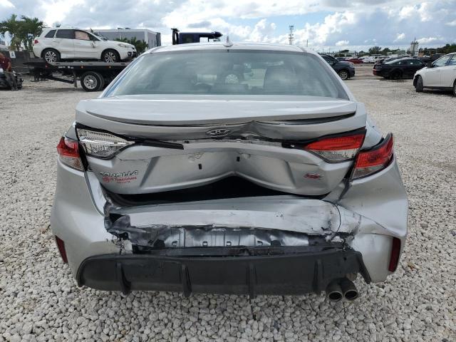 5YFS4MCE5PP149287 - 2023 TOYOTA COROLLA SE Silber Foto 6