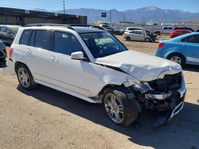 WDCGG8JB0FG403009 - 2015 MERCEDES-BENZ GLK 350 4MATIC WHITE photo 4
