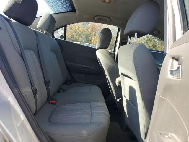 1G1JC5SG5G4123713 - 2016 CHEVROLET SONIC LT SILVER photo 10