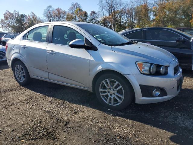 1G1JC5SG5G4123713 - 2016 CHEVROLET SONIC LT SILVER photo 4