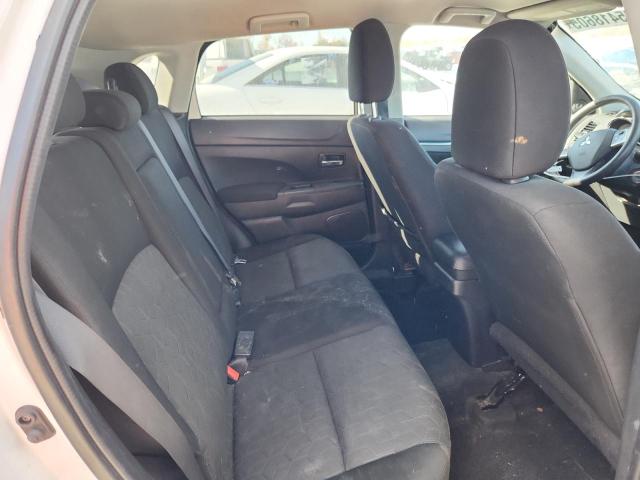 JA4APUAU0MU004566 - 2021 MITSUBISHI OUTLANDER ES თეთრი ფოტო 11