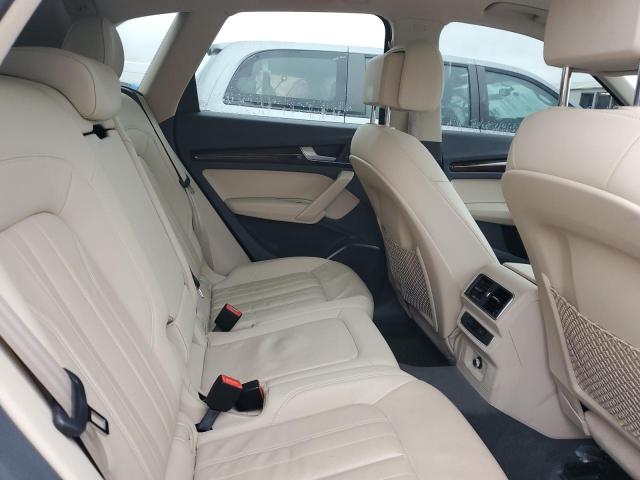 WA1ANAFY4J2003735 - 2018 AUDI Q5 PREMIUM WHITE photo 11