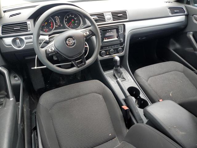 1VWAT7A35HC015789 - 2017 VOLKSWAGEN PASSAT S فضي صورة 8