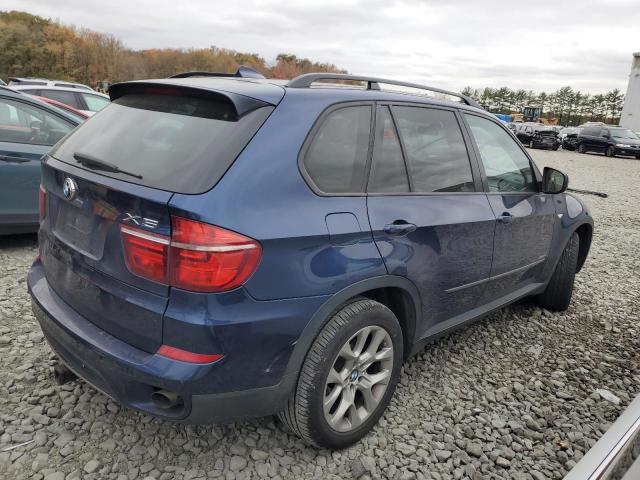 5UXZV4C55BL415497 - 2011 BMW X5 XDRIVE35I BLUE photo 3
