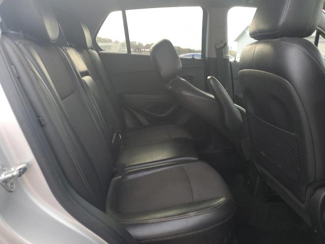 KL7CJPSB6JB714638 - 2018 CHEVROLET TRAX 1LT Күміс фото 11