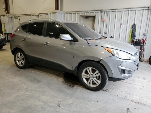 KM8JU3AC9BU288658 - 2011 HYUNDAI TUCSON GLS GRAY photo 4