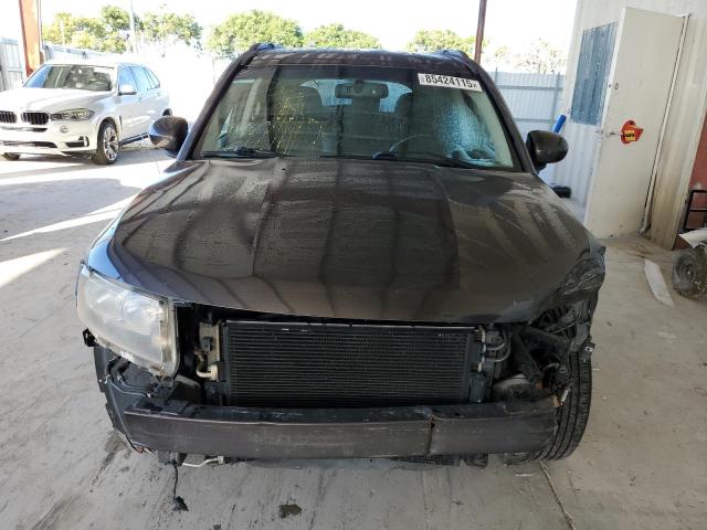 1C4NJCEA2GD734745 - 2016 JEEP COMPASS LATITUDE Gris foto 5