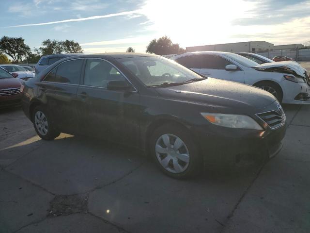 4T1BF3EK8AU071357 - 2010 TOYOTA CAMRY BASE BLACK photo 4