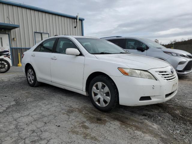 4T1BE46KX8U769048 - 2008 TOYOTA CAMRY CE WHITE photo 4