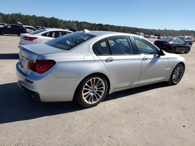 WBAYA8C59FD825443 - 2015 BMW 750 I SILVER photo 3