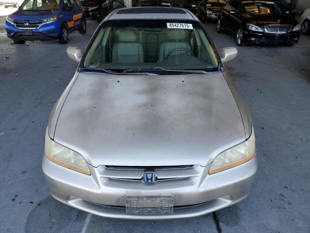 1HGCG1651YA021531 - 2000 HONDA ACCORD EX GOLD photo 5