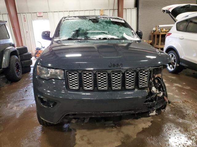 1C4RJFAG2JC224955 - 2018 JEEP GRAND CHER LAREDO Graphite photo 5