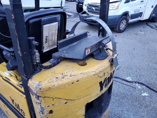 B809N05515C - 2013 YALE FORKLIFT YELLOW photo 9
