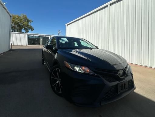 2020 TOYOTA CAMRY SE, 
