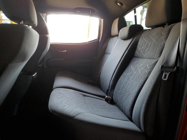 3TMAZ5CN3HM044145 - 2017 TOYOTA TACOMA DOUBLE CAB RED photo 10