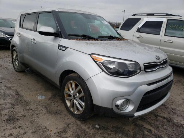 KNDJP3A53H7421550 - 2017 KIA SOUL + SILVER photo 4