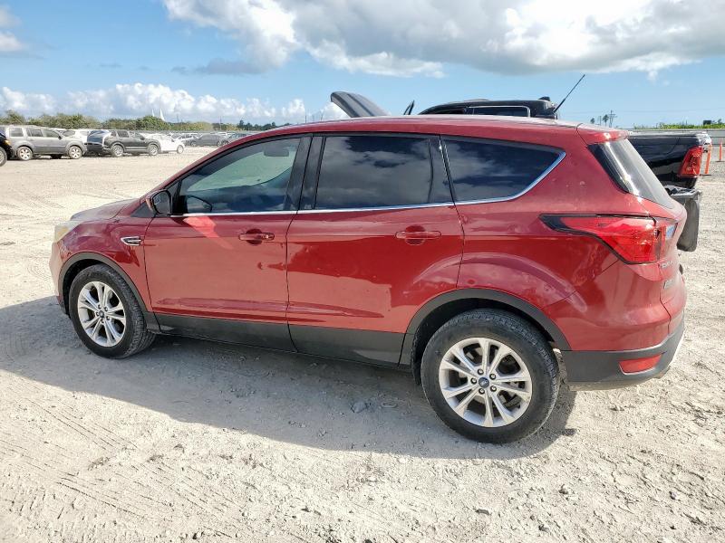 1FMCU0GD2KUB57160 - 2019 FORD ESCAPE SE BURGUNDY photo 2
