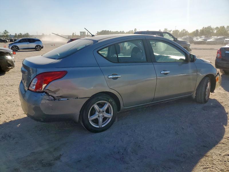 3N1CN7AP8CL872231 - 2012 NISSAN VERSA S Silber Foto 3