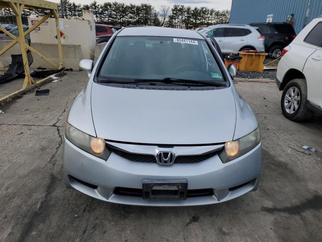 19XFA1F61AE070463 - 2010 HONDA CIVIC LX-S 银色 照片 5