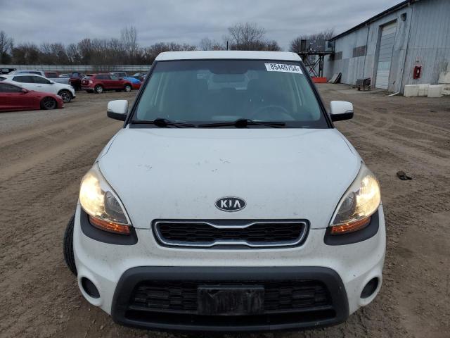 KNDJT2A61C7409842 - 2012 KIA SOUL + WHITE photo 5