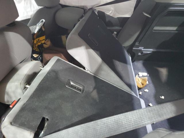 1G1JG6SG0H4155416 - 2017 CHEVROLET SONIC WHITE photo 10