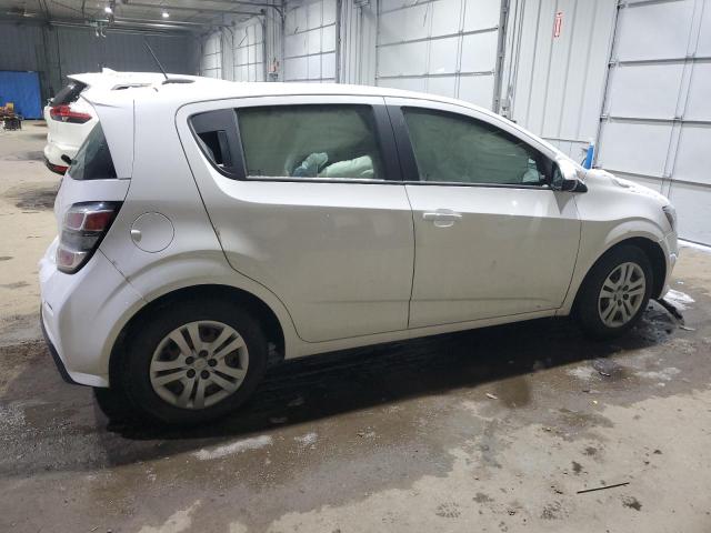 1G1JG6SG0H4155416 - 2017 CHEVROLET SONIC WHITE photo 3