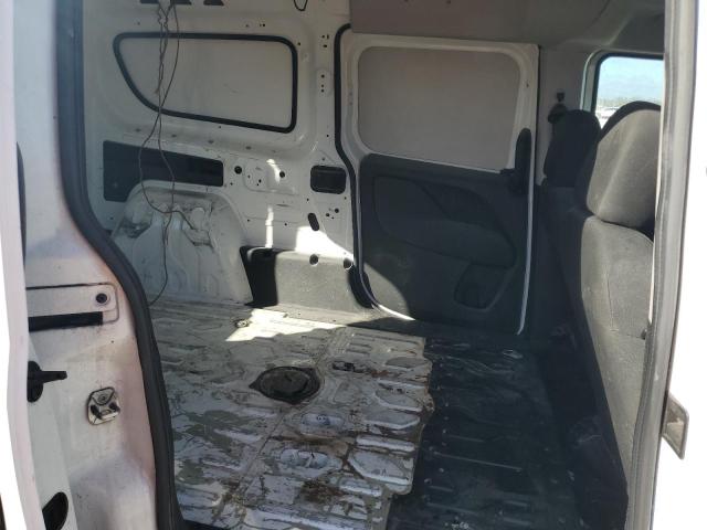 ZFBERFAB7J6L57966 - 2018 RAM PROMASTER WHITE photo 11