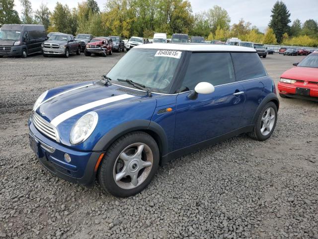 2004 MINI COOPER, 