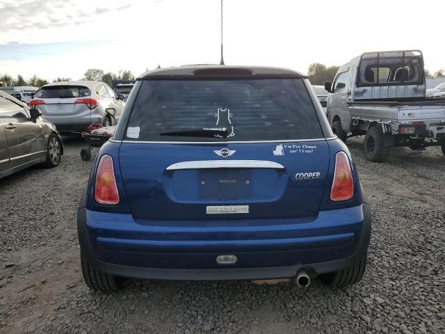 WMWRC33424TC53324 - 2004 MINI COOPER BLUE photo 6