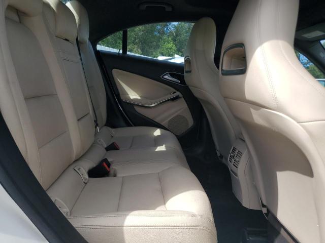 WDDSJ4EB7JN507480 - 2018 MERCEDES-BENZ CLA 250 WHITE photo 10