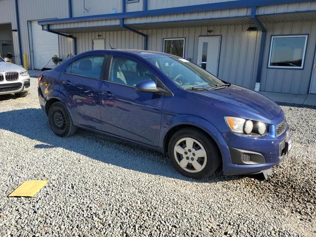 1G1JA5SH1E4207698 - 2014 CHEVROLET SONIC LS BLUE photo 4