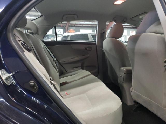 2T1BU4EE2CC857584 - 2012 TOYT COROLLA BASE أزرق صورة 10