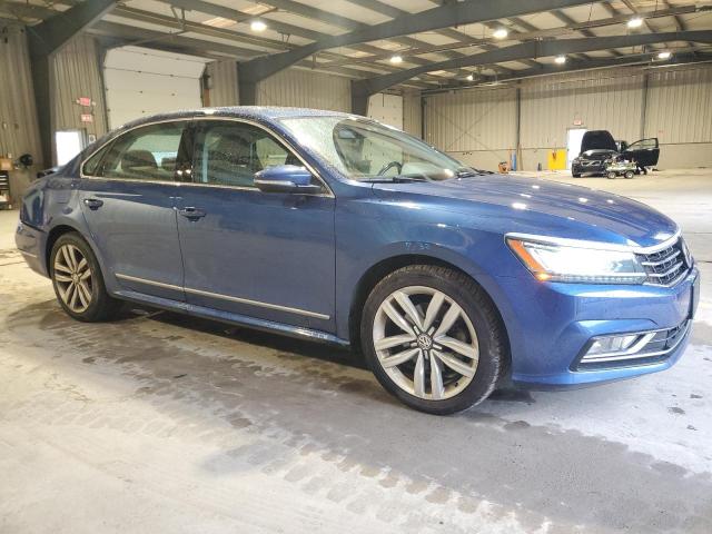 1VWGT7A33HC057274 - 2017 VOLKSWAGEN PASSAT SE 蓝色 照片 4
