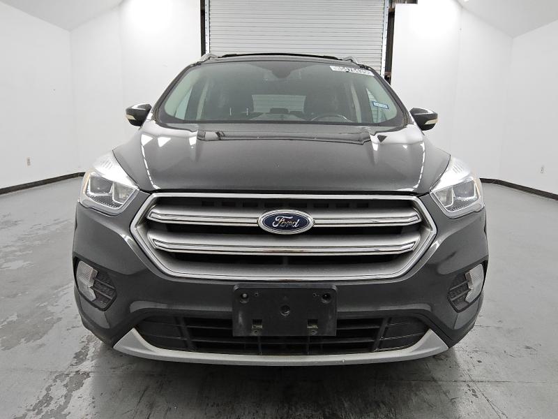 1FMCU0JDXHUE71916 - 2017 FORD ESCAPE TITANIUM 灰色 照片 5